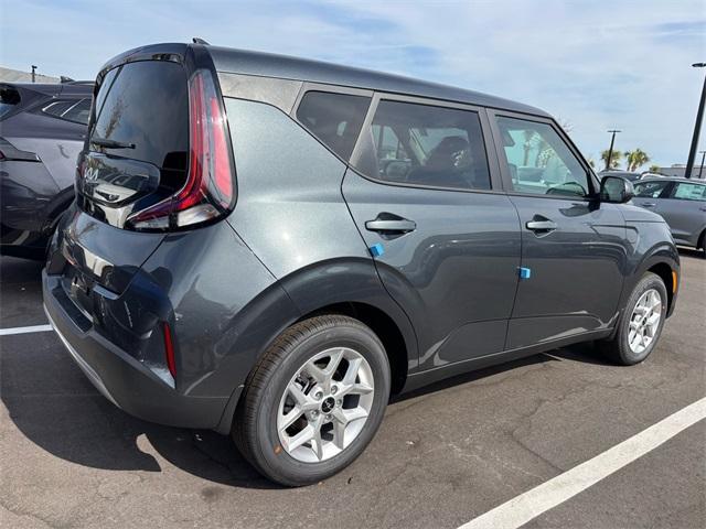 new 2025 Kia Soul car, priced at $21,632