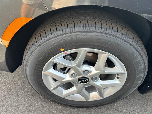 new 2025 Kia Soul car, priced at $21,632