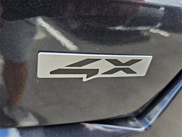 new 2025 Kia Sorento car, priced at $40,350