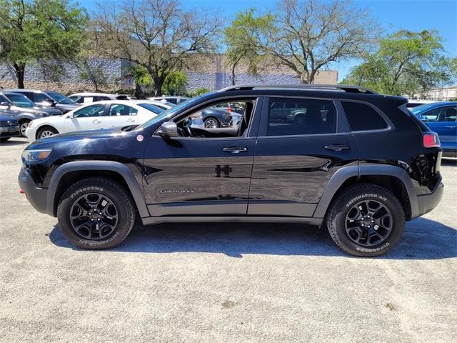 used 2020 Jeep Cherokee car, priced at $22,981