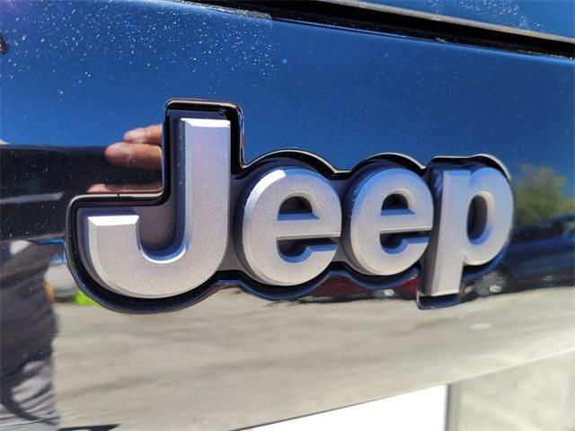 used 2020 Jeep Cherokee car, priced at $22,891