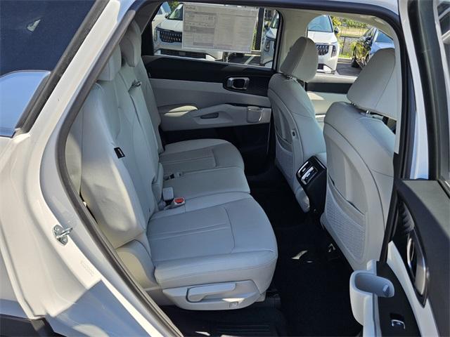 new 2025 Kia Sorento car, priced at $38,585