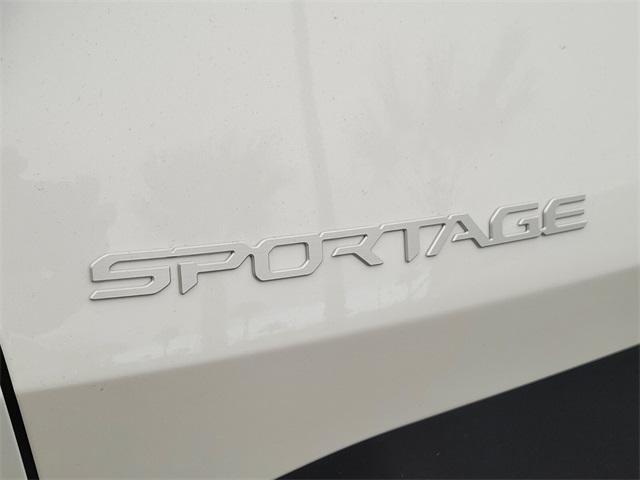 new 2026 Kia Sportage Hybrid car, priced at $35,660