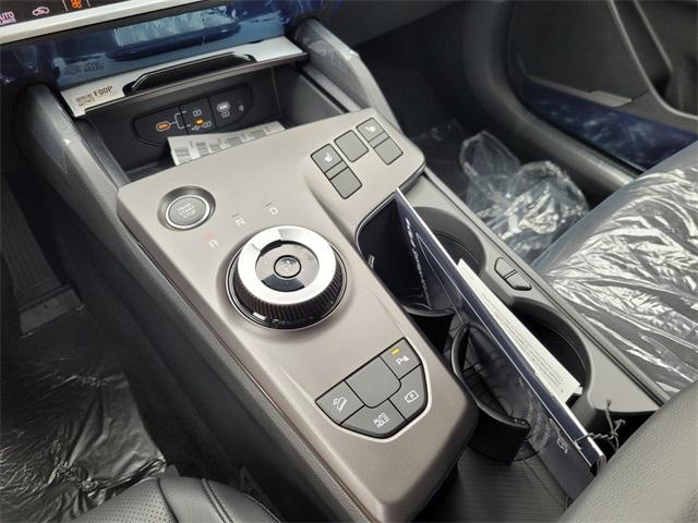 new 2026 Kia Sportage Hybrid car, priced at $35,660