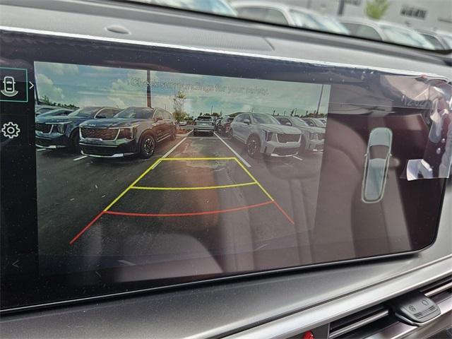 new 2025 Kia Sorento car, priced at $38,795