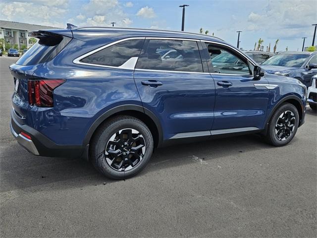 new 2025 Kia Sorento car, priced at $38,795