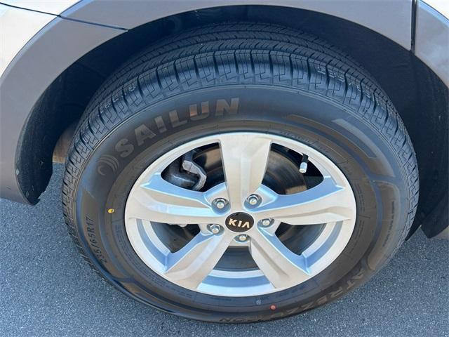 used 2021 Kia Sorento car, priced at $15,891