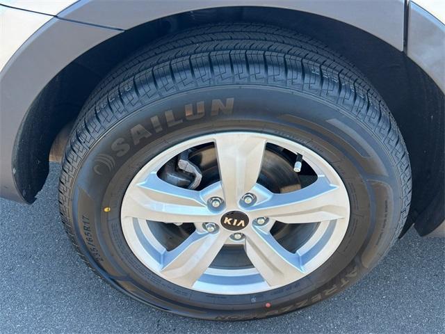 used 2021 Kia Sorento car, priced at $15,891