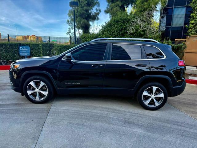 used 2019 Jeep Cherokee car, priced at $15,499