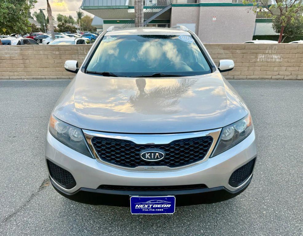 used 2013 Kia Sorento car, priced at $6,799