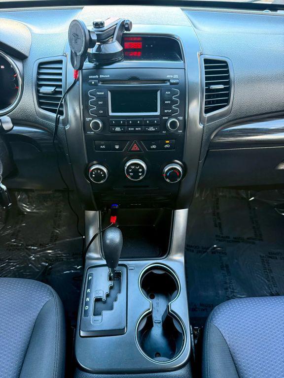 used 2013 Kia Sorento car, priced at $6,799