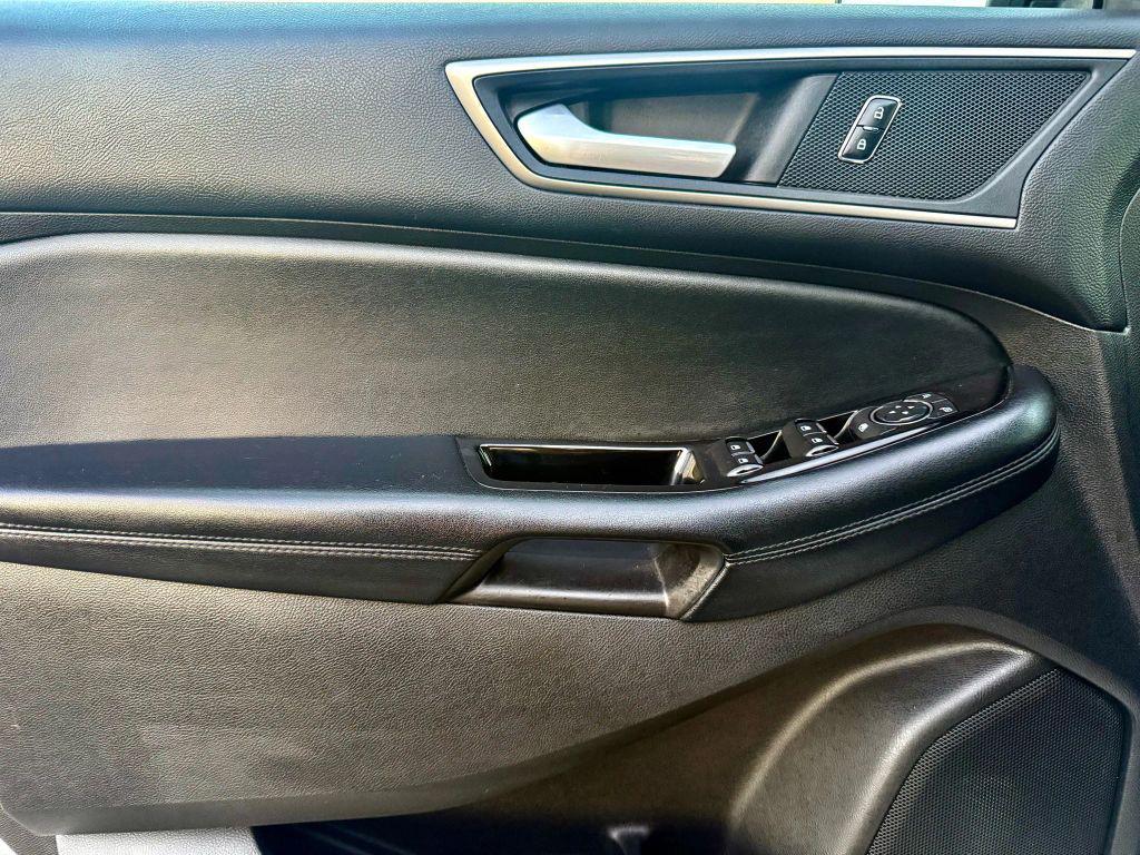 used 2017 Ford Edge car, priced at $8,999