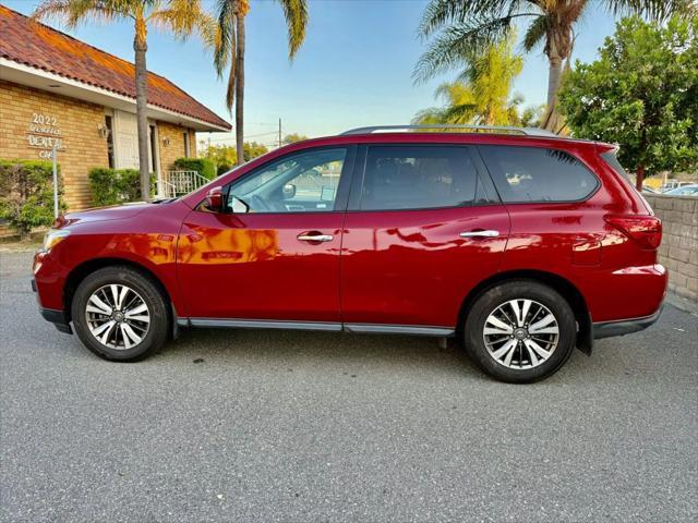 used 2017 Nissan Pathfinder car, priced at $9,999