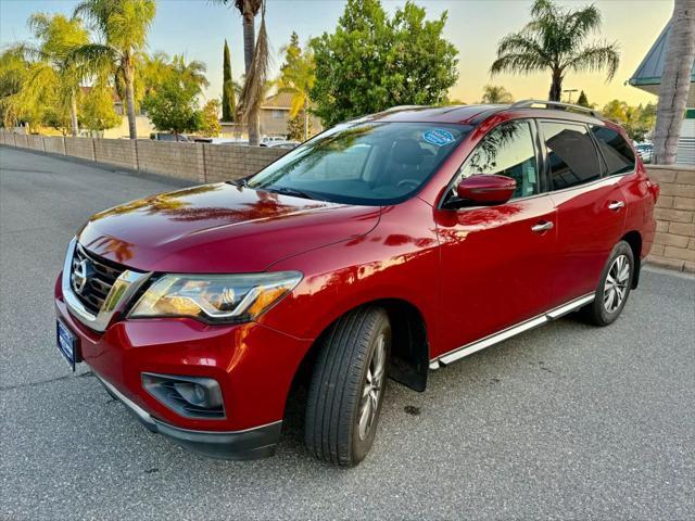 used 2017 Nissan Pathfinder car, priced at $9,999