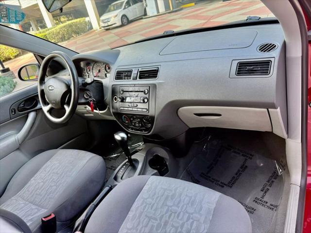used 2005 Ford Focus car, priced at $3,999