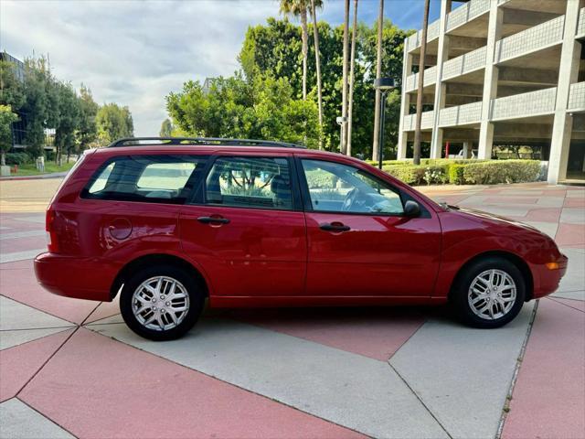 used 2005 Ford Focus car, priced at $3,999