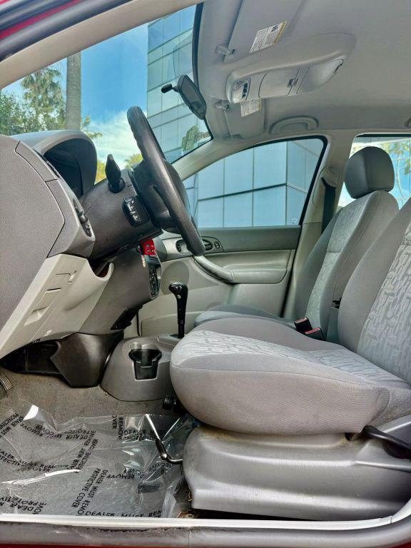used 2005 Ford Focus car, priced at $3,999