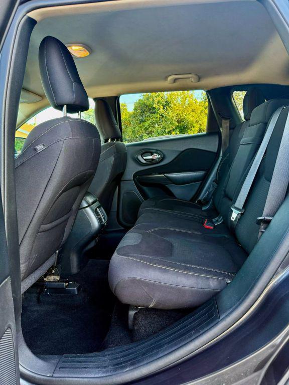 used 2016 Jeep Cherokee car, priced at $8,999