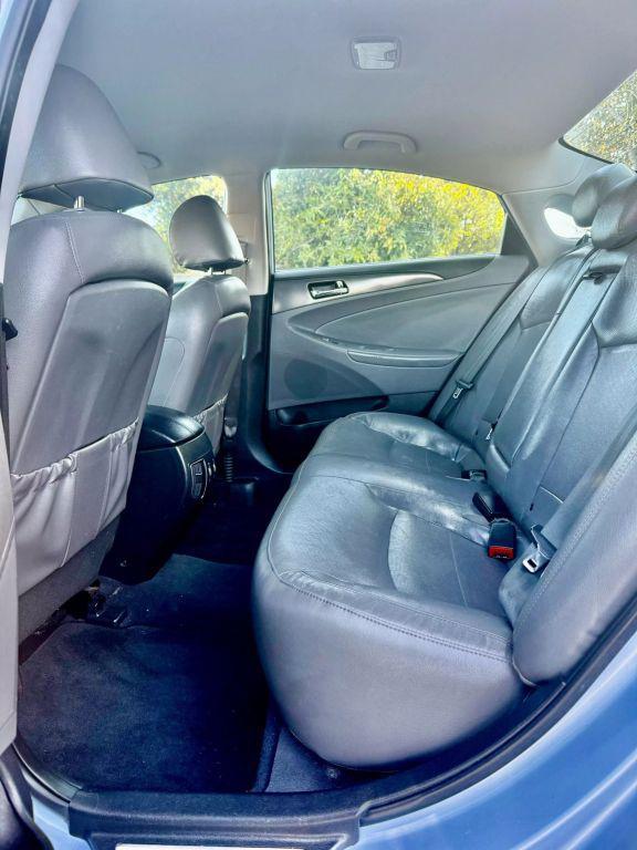 used 2013 Hyundai Sonata Hybrid car, priced at $8,999