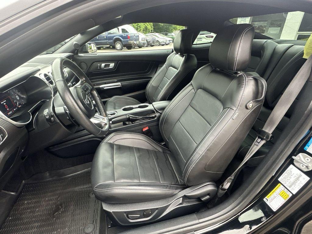 used 2022 Ford Mustang car, priced at $41,985