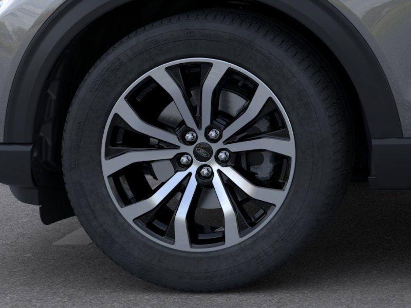 new 2025 Ford Explorer car, priced at $46,833