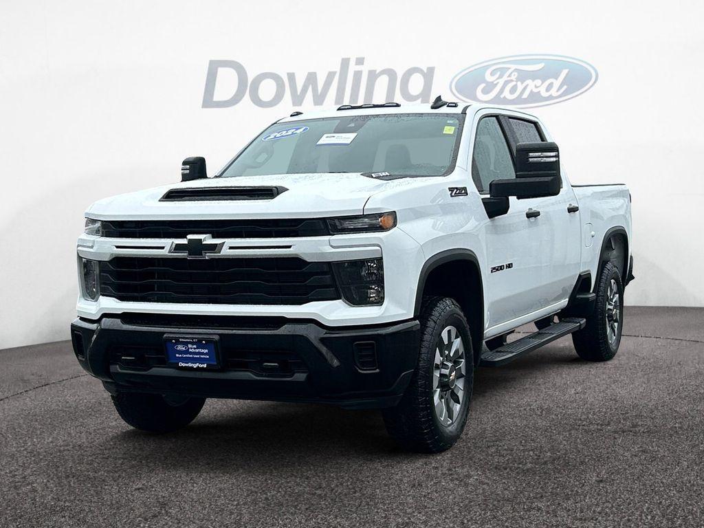 used 2024 Chevrolet Silverado 2500 car, priced at $50,985