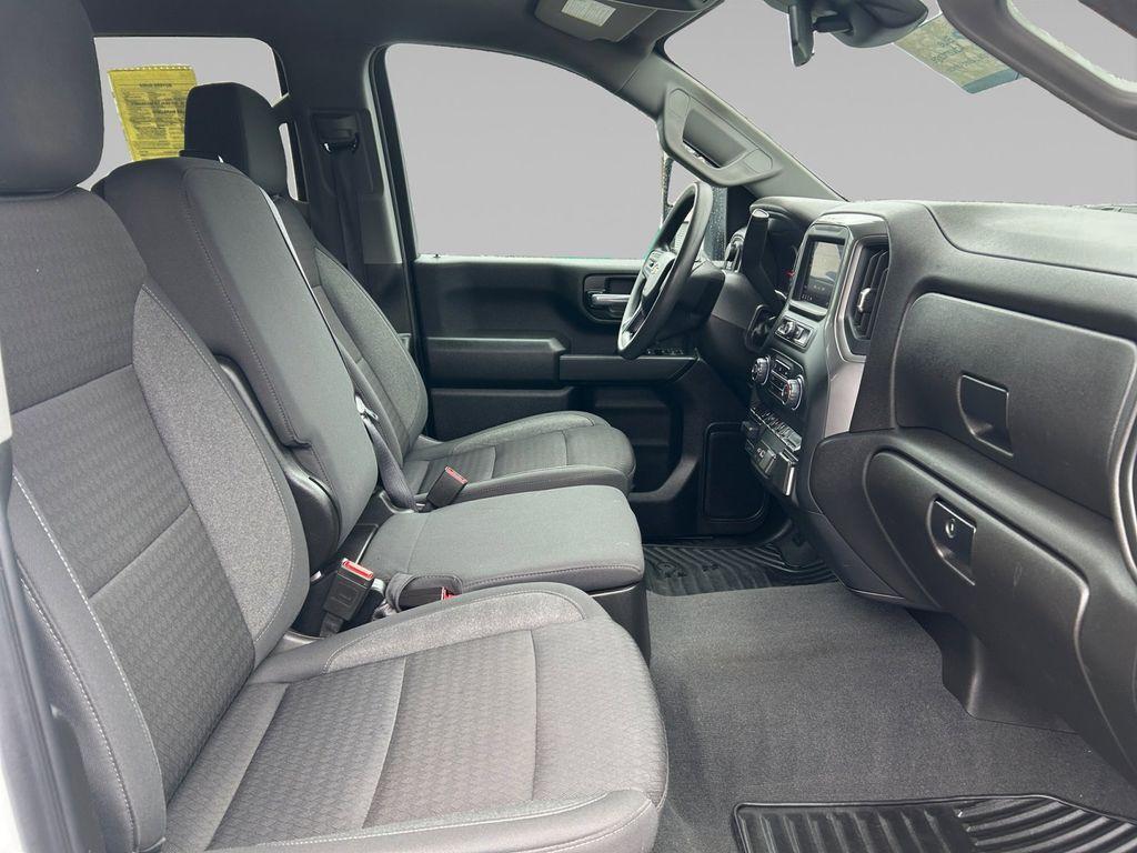 used 2024 Chevrolet Silverado 2500 car, priced at $50,985