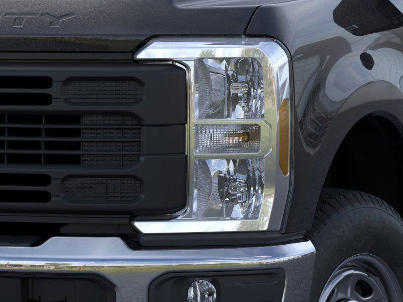 new 2025 Ford F-250 car, priced at $52,718