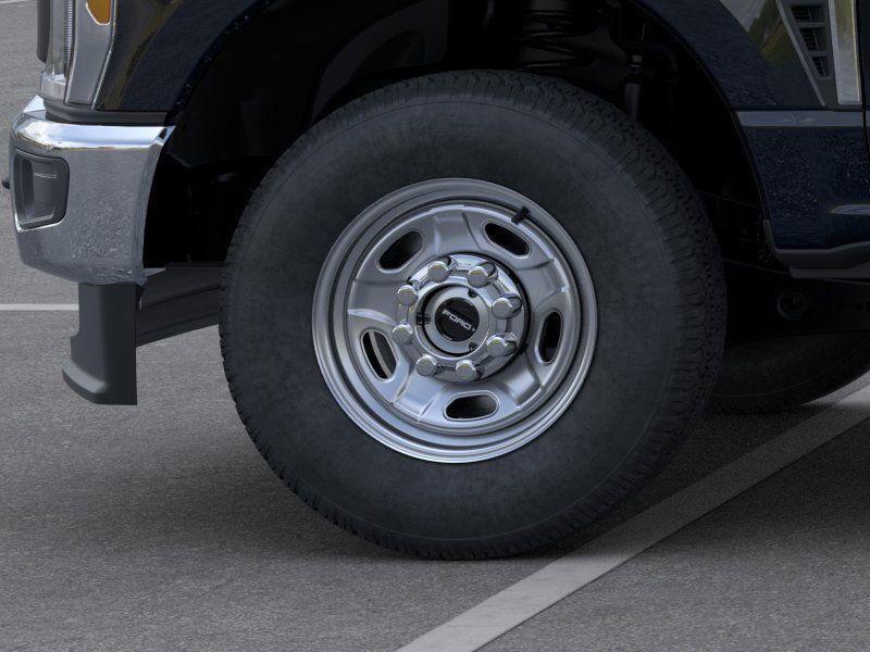 new 2025 Ford F-250 car, priced at $52,718