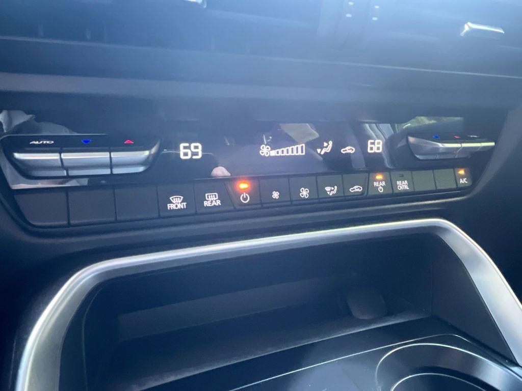 used 2025 Mazda CX-90 car, priced at $31,985