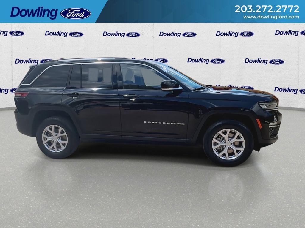 used 2022 Jeep Grand Cherokee car, priced at $29,985