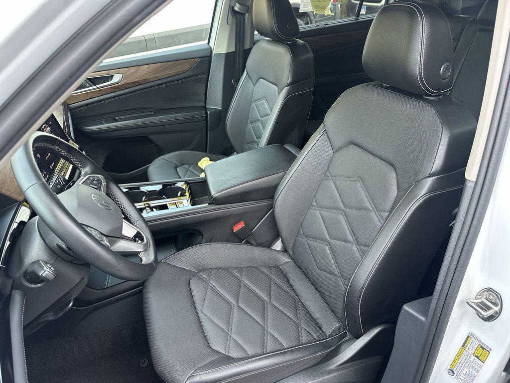 used 2024 Volkswagen Atlas car, priced at $31,985