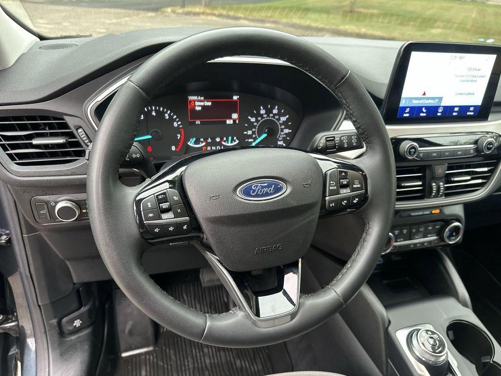 used 2022 Ford Escape car, priced at $23,985