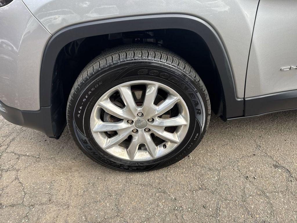 used 2017 Jeep Cherokee car, priced at $12,985