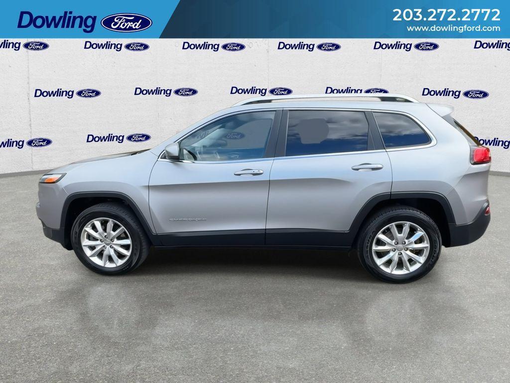 used 2017 Jeep Cherokee car, priced at $12,985