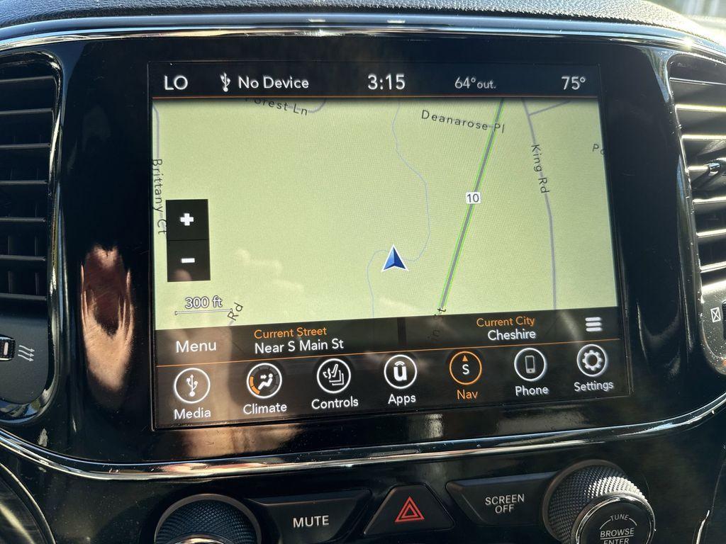 used 2022 Jeep Grand Cherokee WK car, priced at $25,985