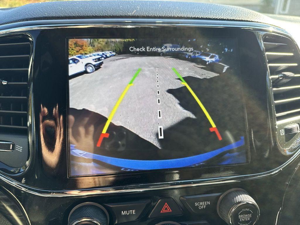 used 2022 Jeep Grand Cherokee WK car, priced at $25,985