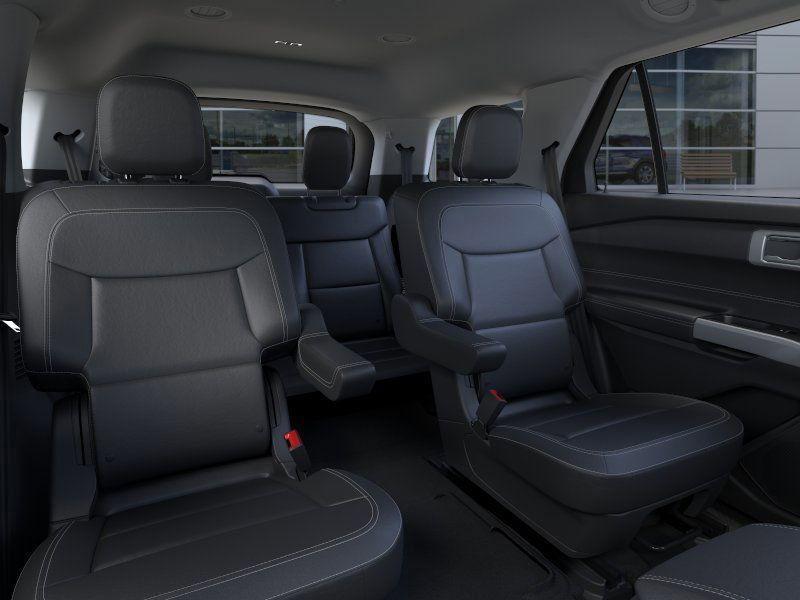 new 2024 Ford Explorer car, priced at $41,859