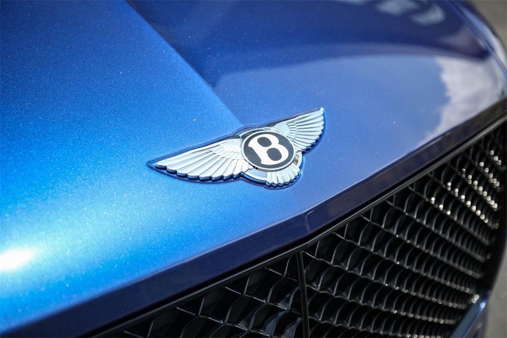 used 2022 Bentley Bentayga car, priced at $179,991
