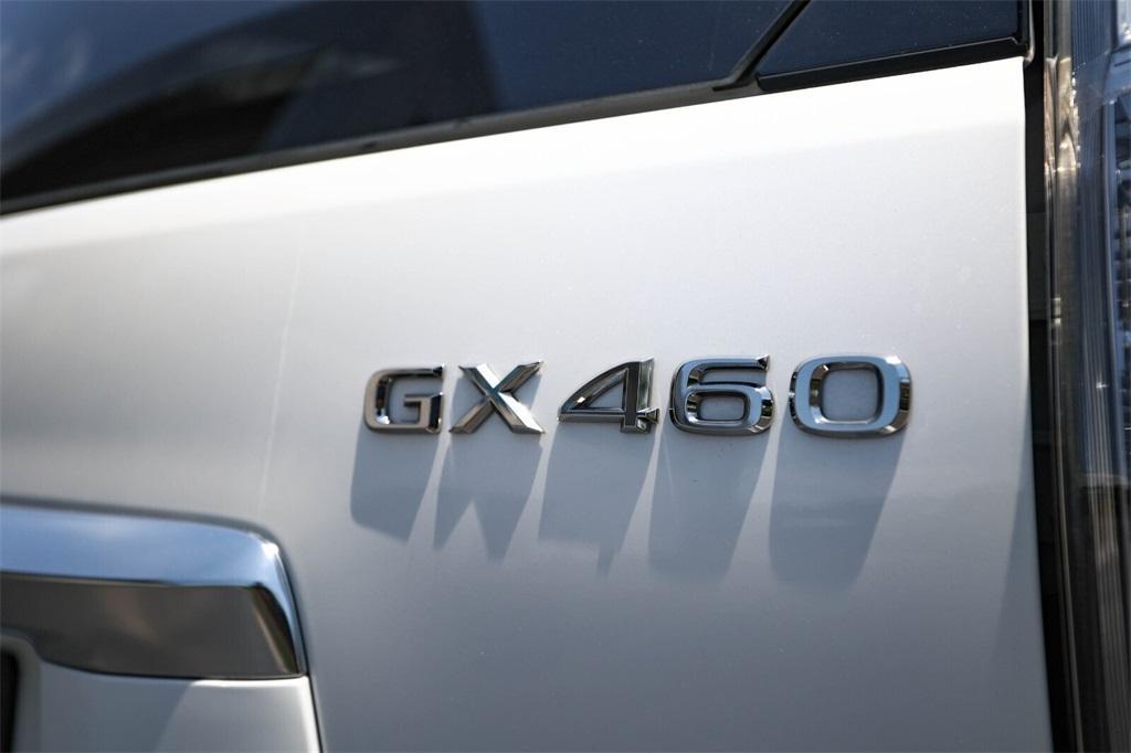 used 2022 Lexus GX 460 car, priced at $56,750