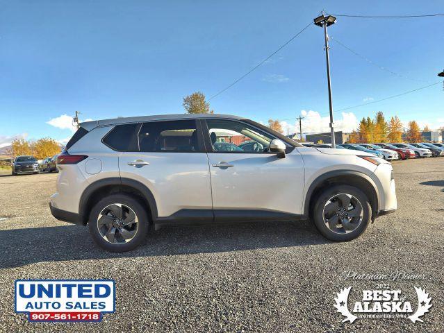 used 2024 Nissan Rogue car, priced at $24,995