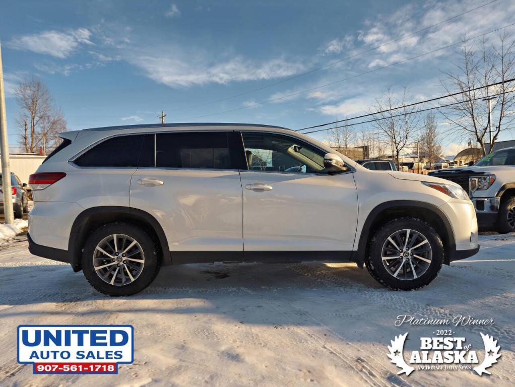 used 2019 Toyota Highlander car, priced at $33,995