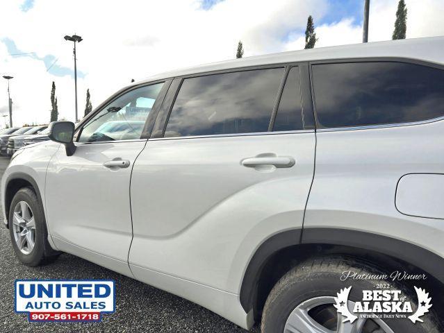 used 2020 Toyota Highlander car, priced at $28,995