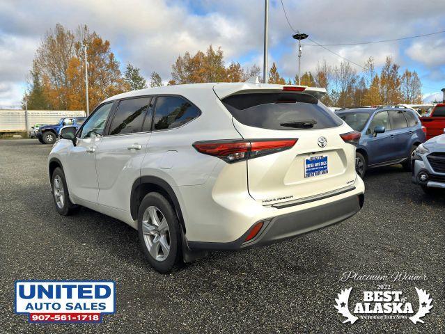 used 2020 Toyota Highlander car, priced at $28,995