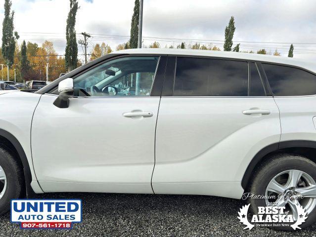 used 2020 Toyota Highlander car, priced at $28,995