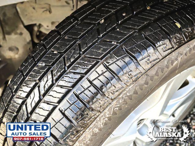 used 2020 Toyota Highlander car, priced at $28,995