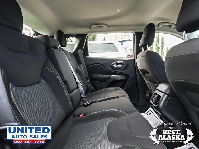 used 2020 Jeep Cherokee car, priced at $17,995