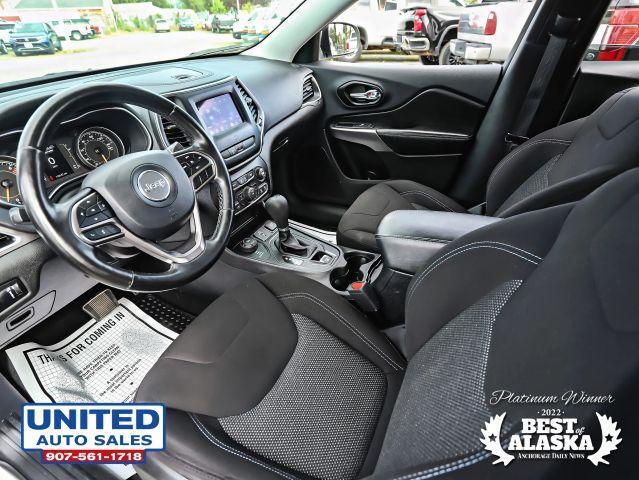 used 2020 Jeep Cherokee car, priced at $17,995