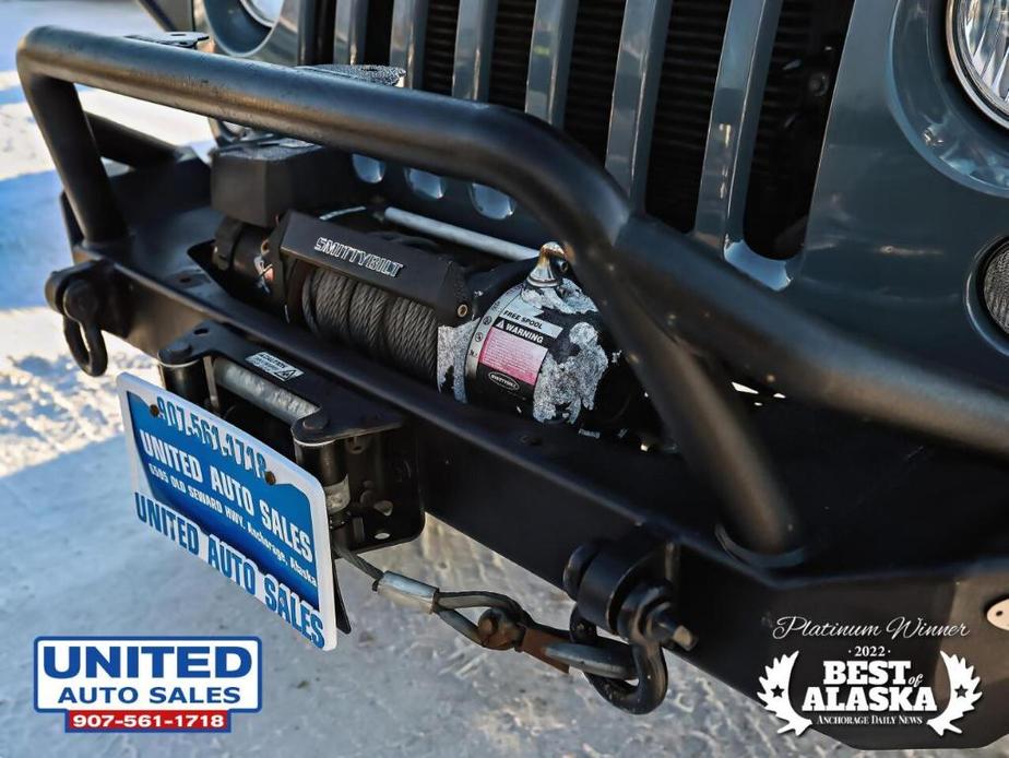 used 2015 Jeep Wrangler Unlimited car, priced at $33,995