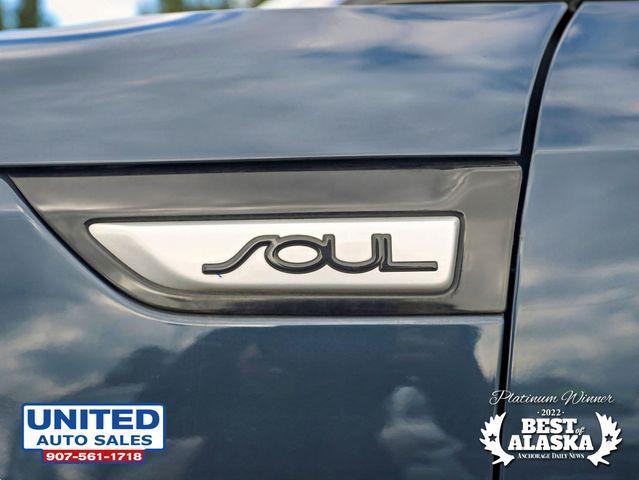 used 2015 Kia Soul car, priced at $9,995